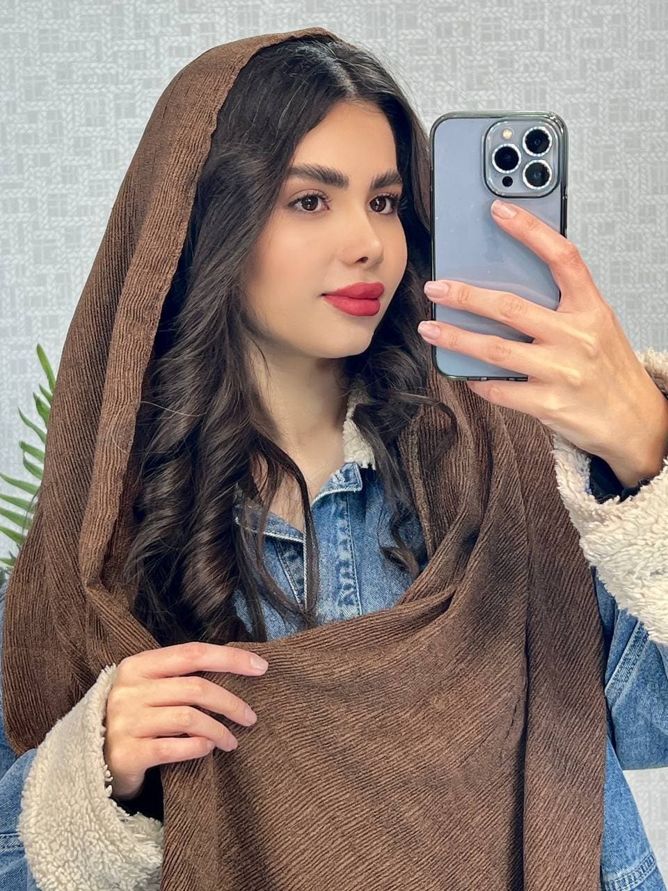 شال برشکا  پلیسه ساده